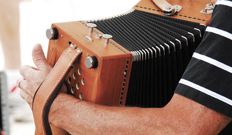 Harmonika